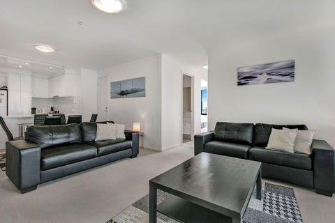 MJ Shortstay Whiteman St Apartments - Travel Search 1