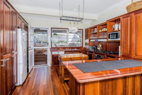 Kenlee Family & Pet Friendly - Tourism Guide 3