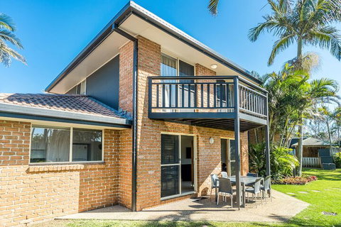Bayside Court Apartments - Travel Agents 4