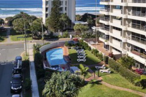 Surfers Chalet - Tourism Guide 0