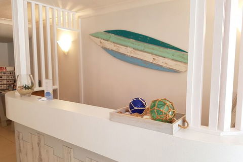 Surfers Chalet - Tourism Guide 2