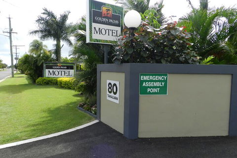 Golden Palms Motor Inn - Travel Search 6