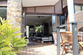 Anchorage Apartments Bermagui - Travel Agents 1