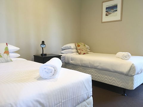 Anchorage Apartments Bermagui - Travel Agents 4