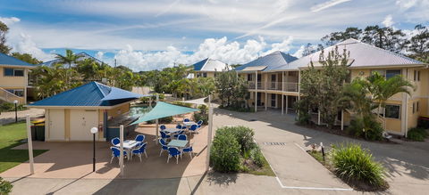 Hastings Cove Waterfront Holiday Apartments - Travel Search 3