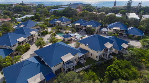 Hastings Cove Waterfront Holiday Apartments - Travel Search 1