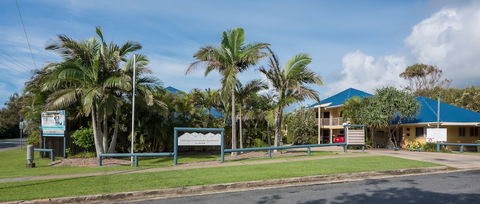 Hastings Cove Waterfront Holiday Apartments - Travel Search 4