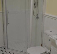 Roslyn House B  B - Travel Agents