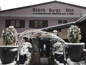 Black Bear Inn - Travel Agents 0