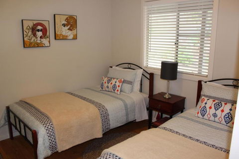 Franciscas Cottage - Tourism Guide 5