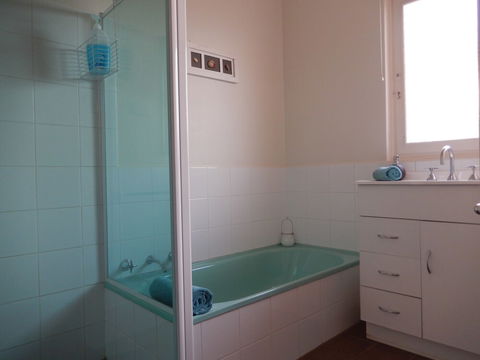 My Port Lincoln Place - Travel Agents 0