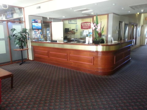 Grand Tasman Hotel - Travel Agents 4