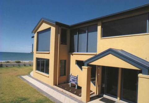 Port Fairy Getaway - Travel Search 2