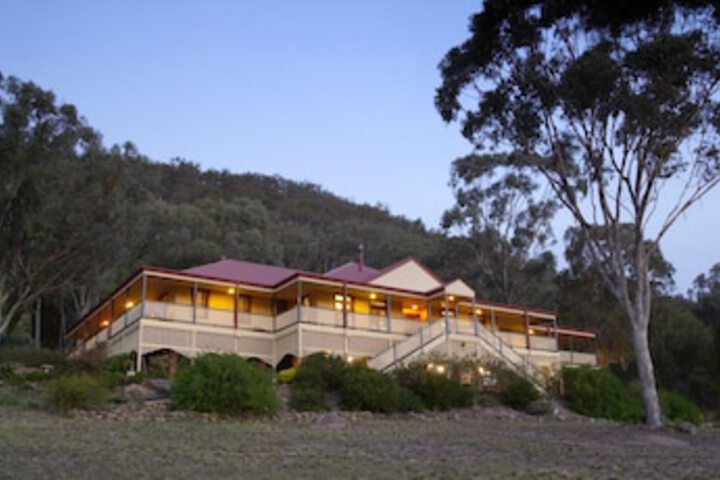 Buckaroo NSW Travel Search