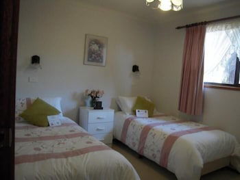 Barossa Country Cottages - Travel Agents 0