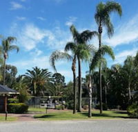 Sportsmans Motor Inn - Tourism Guide