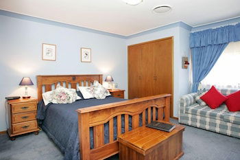 Lavender House B&B - Travel Search 4
