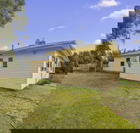 Giants Table and Cottages - Travel Agents