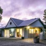 One Tree Bed & Breakfast - Travel Agents 0
