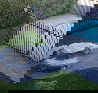 Moe Motor Inn - Travel Agents