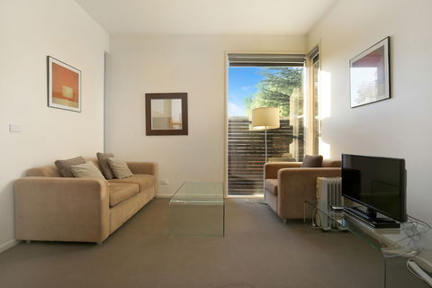 Plum North Melbourne - Travel Search 5