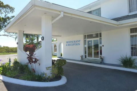 Blue Pacific Motel Swansea - Travel Search 0