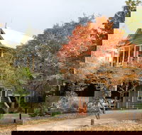 Oak Tree Lodge