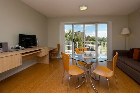 Cabarita Lake Apartments - Travel Agents 3