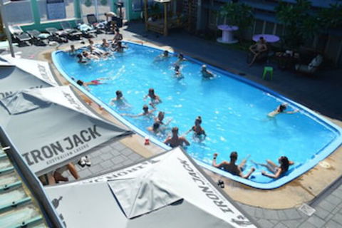 Youth Shack Backpackers - Hostel - Travel Agents 0