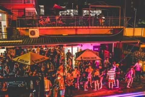 Youth Shack Backpackers - Hostel - Travel Agents 4
