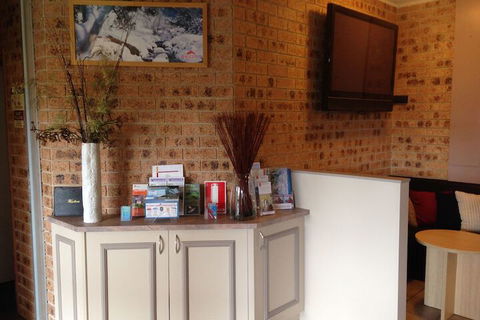 Aalberg Chalet - Travel Agents 1