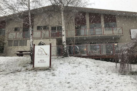 Aalberg Chalet - Travel Agents 0