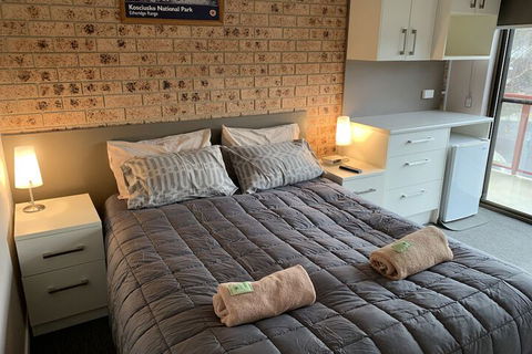 Aalberg Chalet - Travel Agents 4