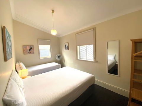 The Clifton & Grittleton Lodge - Travel Search 6
