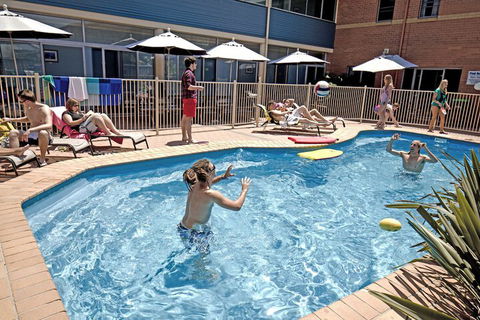 Coffs Harbour YHA Hostel / Backpackers - Travel Search 3