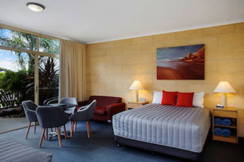 Portside Motel - Tourism Guide 0