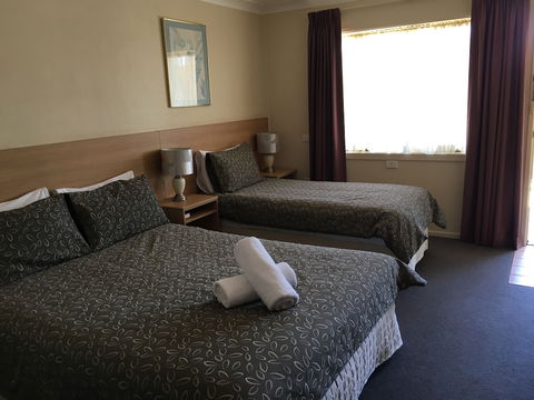 Araluen Motor Lodge - Travel Search 3
