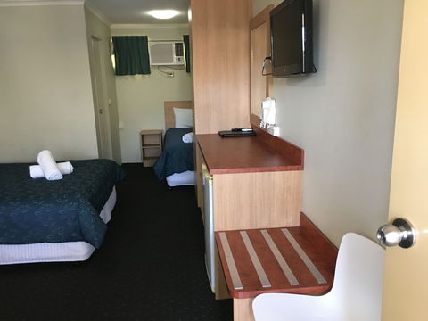 Araluen Motor Lodge - Travel Search 4