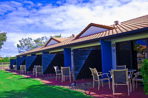 Coral Cove Resort - Travel Search 1