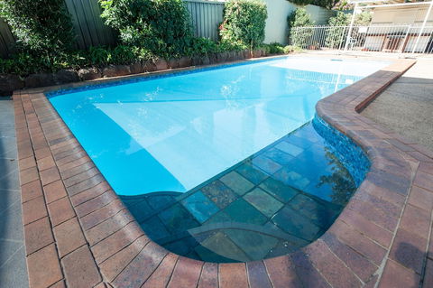 Jacaranda Place Motor Inn - Tourism Guide 2