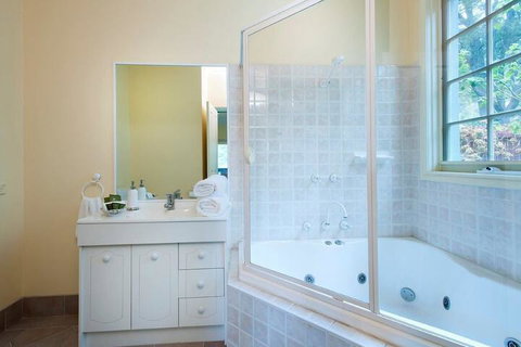 Arnica Views - Travel Search 6