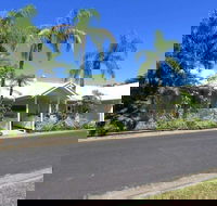 Tully Motel