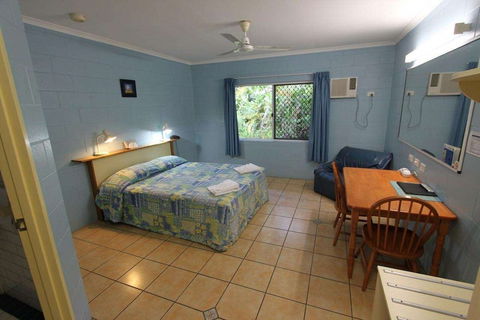 Tully Motel - Travel Search 5