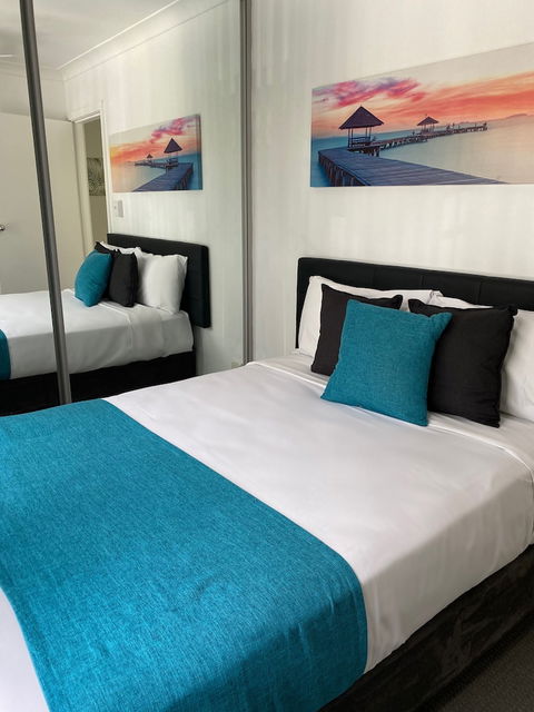 Beach Park Motel - Travel Agents 6