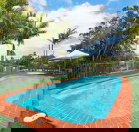 Moby Dick Waterfront Resort Motel