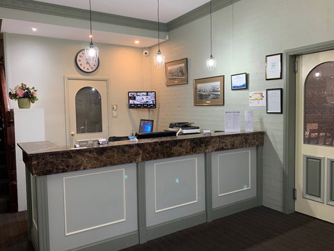 Heritage Motor Inn Goulburn - Travel Agents 1