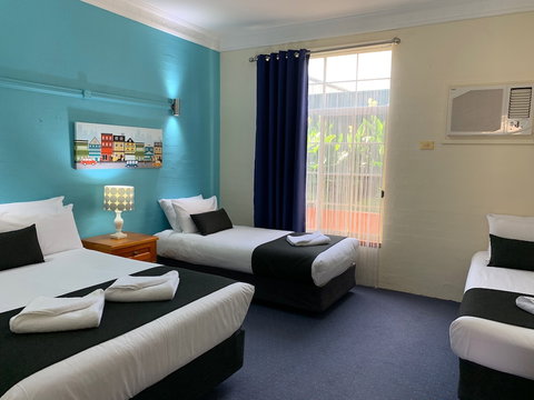 Heritage Motor Inn Goulburn - Travel Agents 3