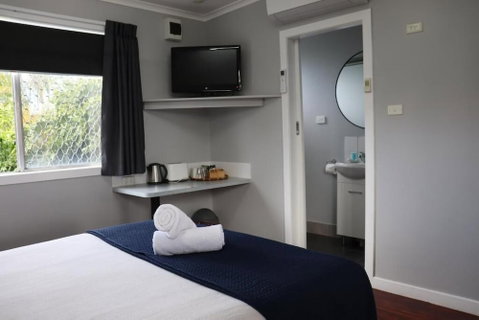 Almare Tourist Motel - Tourism Guide 5