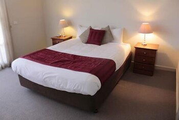 Central Shepparton Apartments - Travel Agents 3