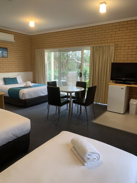 Port Campbell Parkview Motel & Apartments - Tourism Guide 5